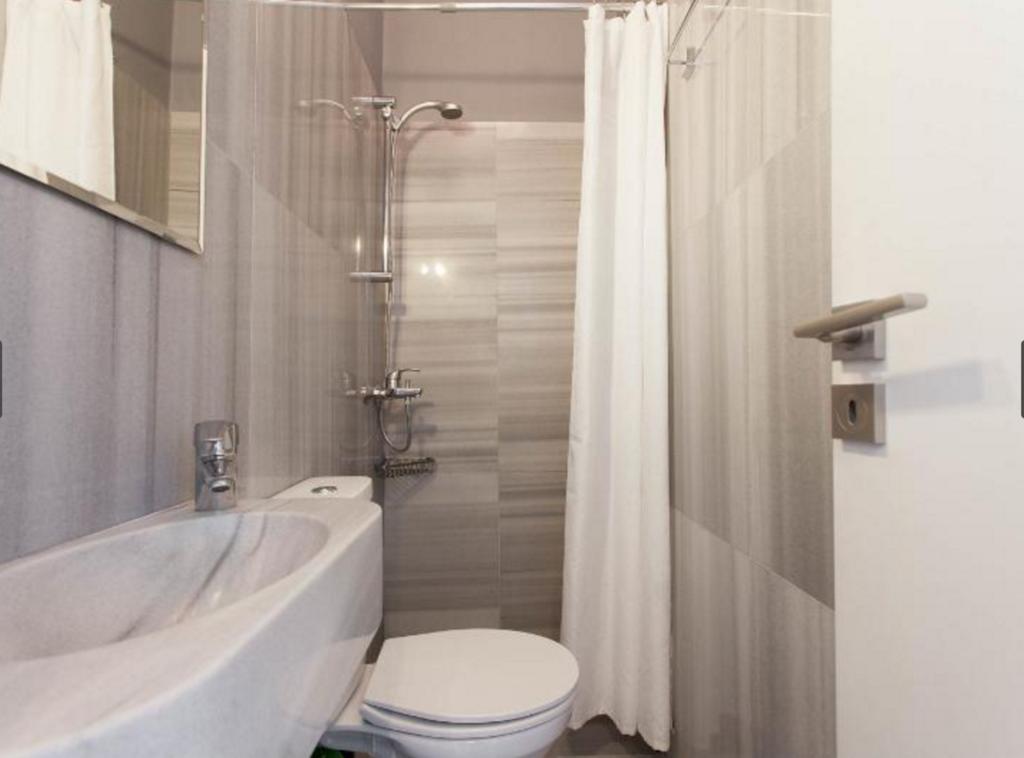 Acropolis Charming Apartment With Large Balcony - Dm17 Atenas Exterior foto